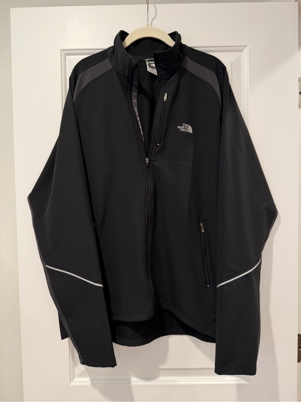 The North Face Men's Black Performance Jacket Size Large